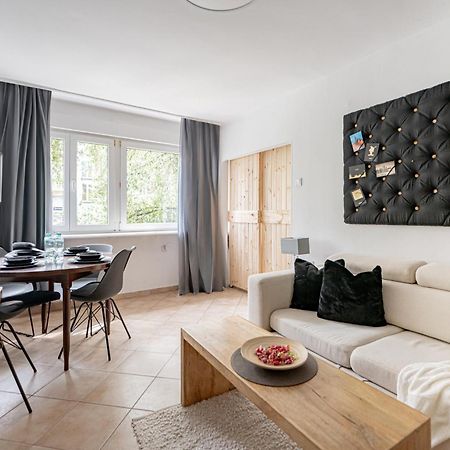 Niceone Apartment Number 5 - W Samym Centrum! Вроцлав Екстер'єр фото