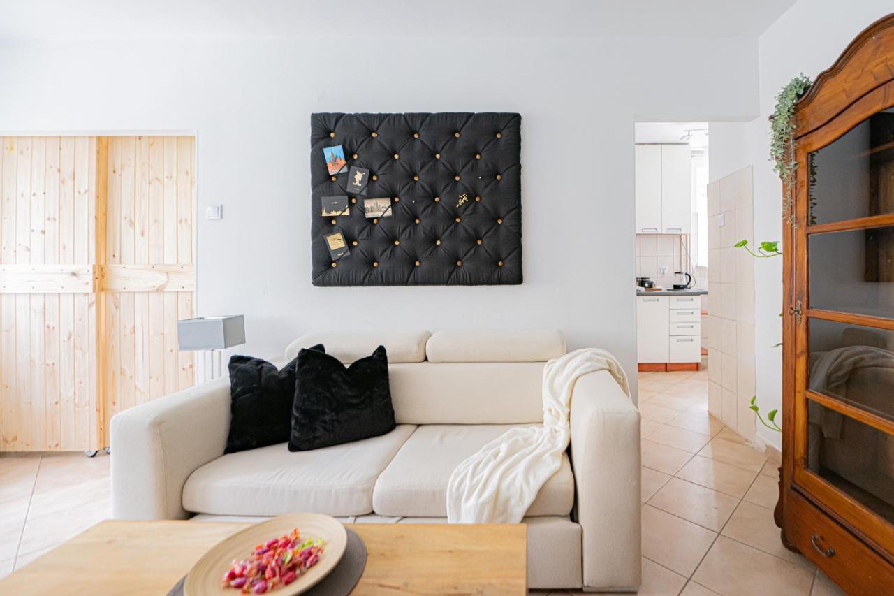 Niceone Apartment Number 5 - W Samym Centrum! Вроцлав Екстер'єр фото